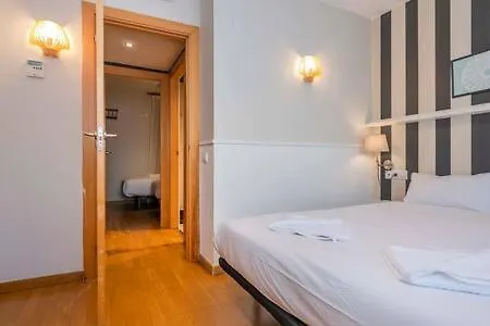 Bright And Modern Duplex With Terrace In Eixample District P2 Apartment Barcelona Spain